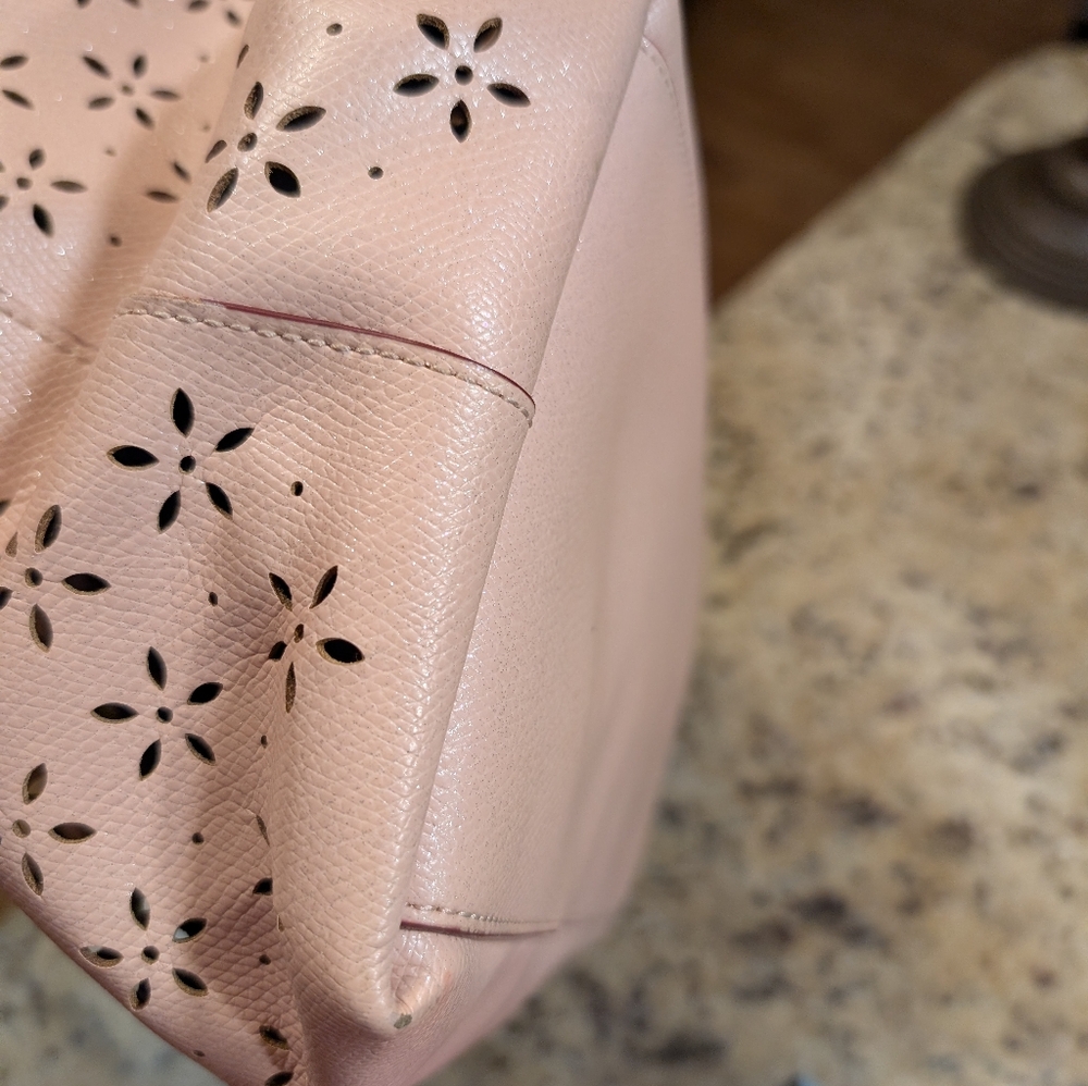 Coach sparkly Light Pink Laser Cut Floral Cutout City Tote and Wallet - Picture 11 of 14